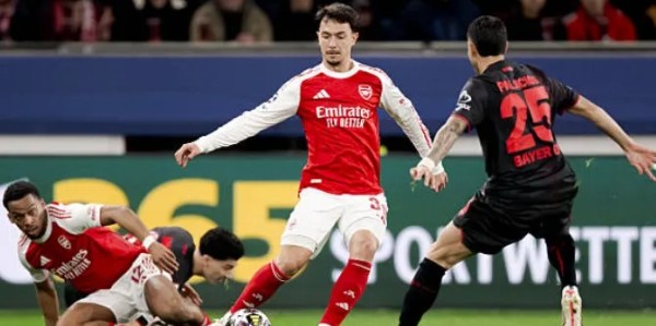 官方入口-苏比门迪本场数据：1次拦截，1次封堵，3夺回球权，对抗8胜5