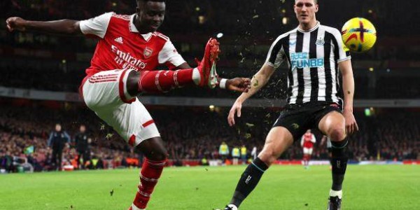 客户端下载-枪手得势难得分，主裁“漏判”俩点球塔帅暴怒：可耻！