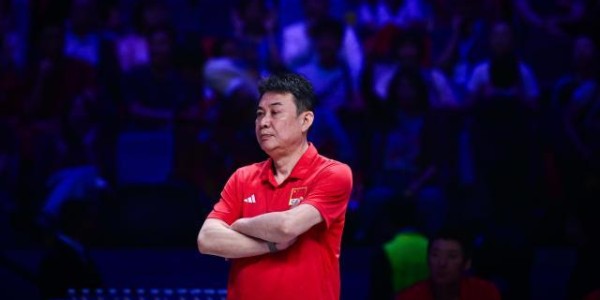 开云体育下载-中国女排完败于日本，朱婷总结全队表现非常糟糕