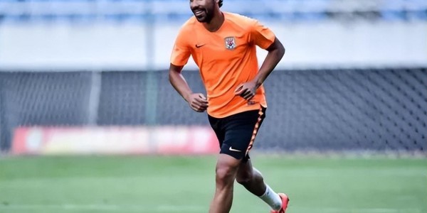 KAIYUN体育APP-山东泰山中场最强组合浮现，两人或成最大隐患，德尔加多赫然在列