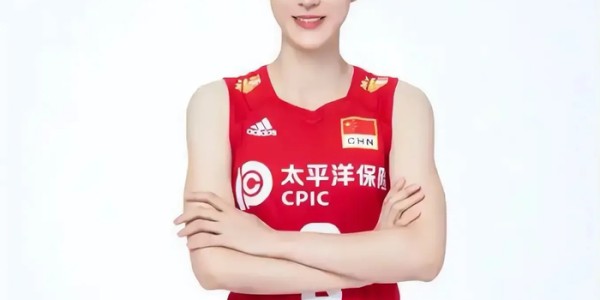 体育数据-看完女排最新集训，心里五味杂陈！别说里约，连伦敦周期都比不上|副攻|中国女排|王一梅|吴梦洁|战术_新浪体育_新浪新闻