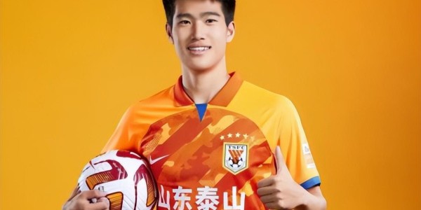 鲁能如何遏制法比奥的发挥？球迷建议韩鹏重用彭啸首发，值得期待